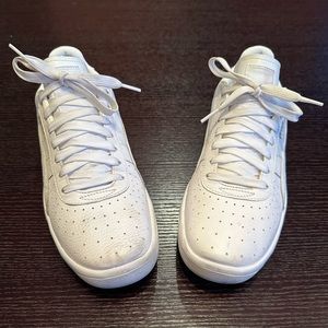 All white low top leather Men’s PUMA GV SPECIAL USA SIZE 10